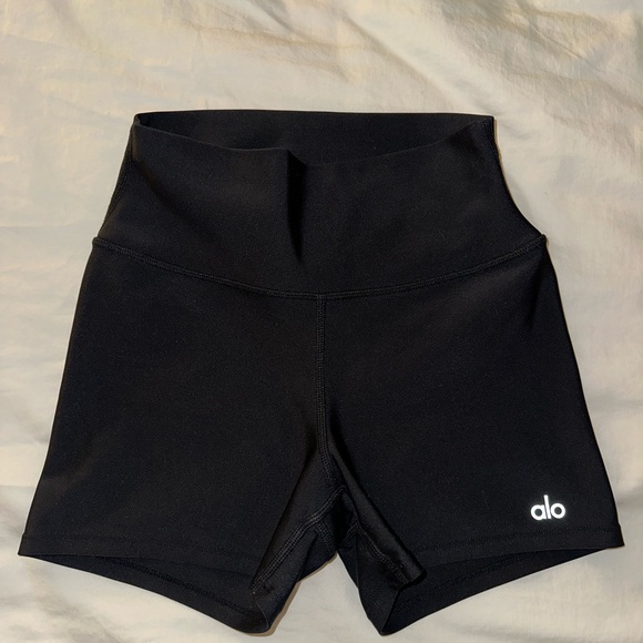 3” High-Waist Airlift Short ALO Yoga - Picture 3 of 5